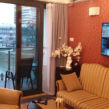 Apartament Royal Capital Towers Klimatyzacja & Prywatny Parking & Bezkontaktowe Zameldowanie & Balkon Rzeszow Exterior photo