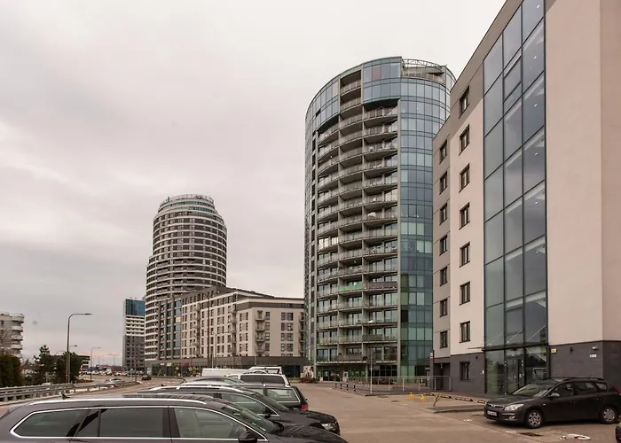 Apartament Royal Capital Towers Klimatyzacja & Prywatny Parking & Bezkontaktowe Zameldowanie & Balkon