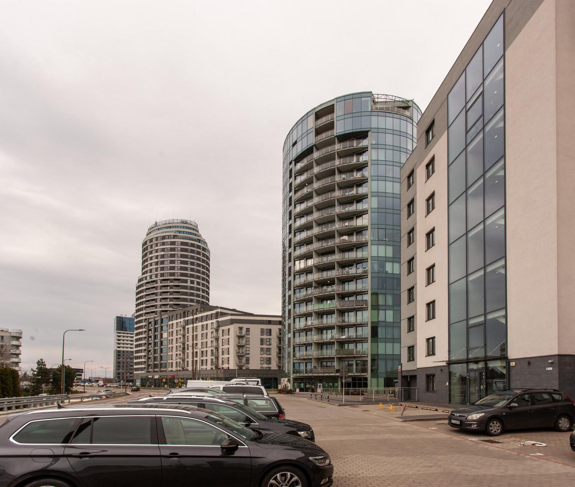 Apartment Royal Capital Towers Klimatyzacja & Prywatny Parking & Bezkontaktowe Zameldowanie & Balkon Rzeszow