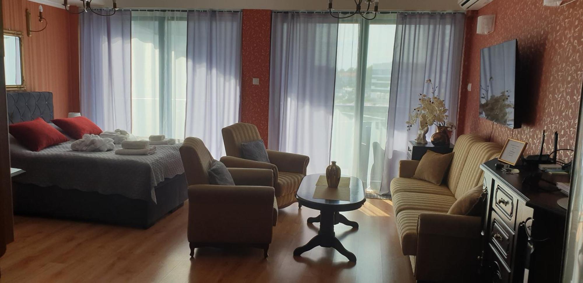Royal Capital Towers Klimatyzacja & Prywatny Parking & Bezkontaktowe Zameldowanie & Balkon Apartment *