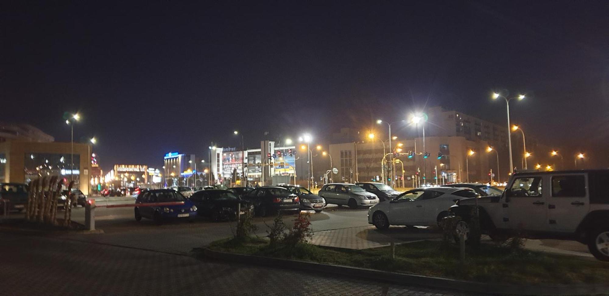 Apartment Royal Capital Towers Klimatyzacja & Prywatny Parking & Bezkontaktowe Zameldowanie & Balkon